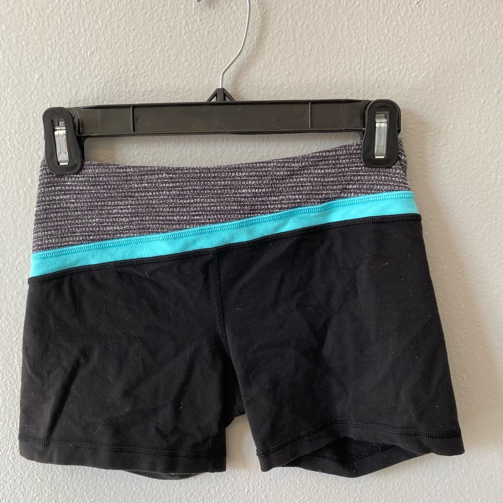 Ivivva size 12 dedication shorts